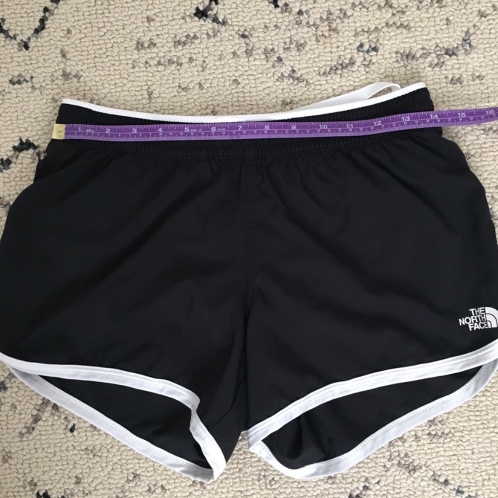 The North Face shorts - Picture 7 of 7